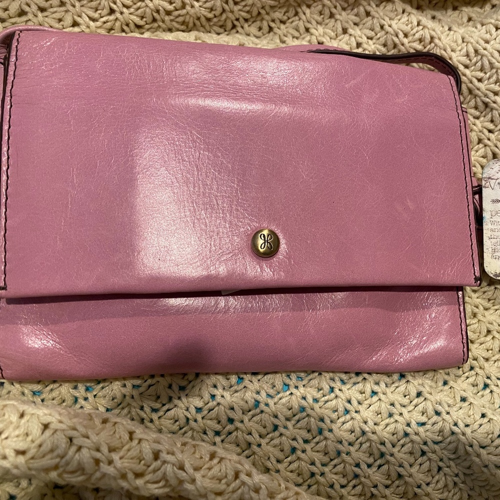 Hobo Bemuse Leather Crossbody Clutch Wallet Bag, Pink/ Lilac, NWT